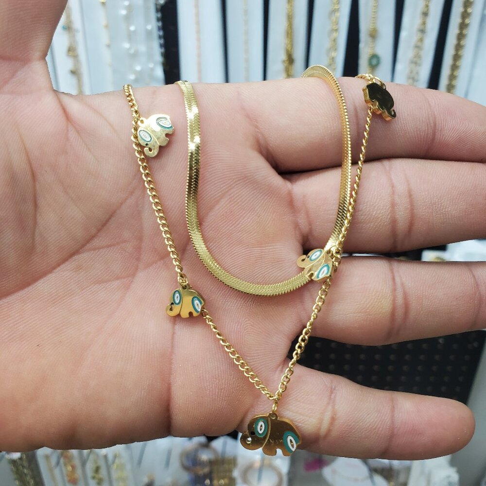 Necklace for woman's